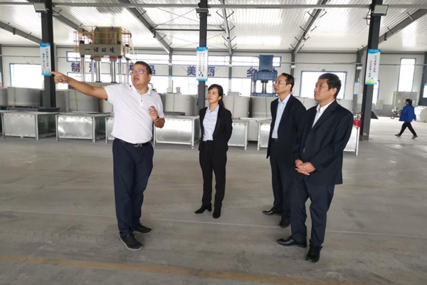 陜西航天建設集團有限公司總經理、黨委副書記謝明娟率隊赴遼寧一諾環(huán)保產業(yè)集團開展考察調研工作